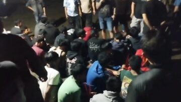 Anggota gangster di Serpong