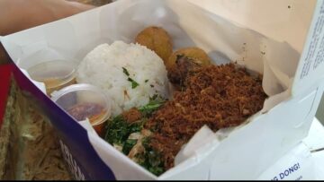 Srundeng Dong Fresh Market Emerald Bintaro
