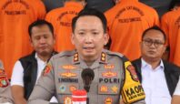 Kapolres Tangsel, AKBP Victor Daniel Henry Inkiriwang, saat memimpin press conference beberapa waktu lalu. Foto: Polres Tangsel
