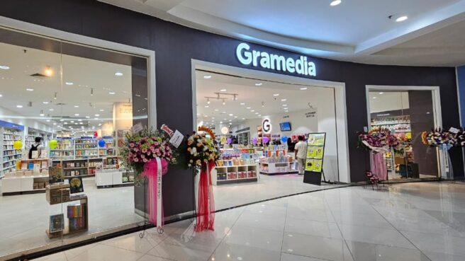 re-opening gramedia karawaci