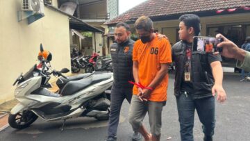 aniaya perempuan di serpong