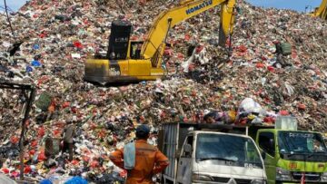 Kondisi tumpukan sampah di TPA Cipeucang, Kota Tangsel. Foto: Andre Pradana/Tangselife