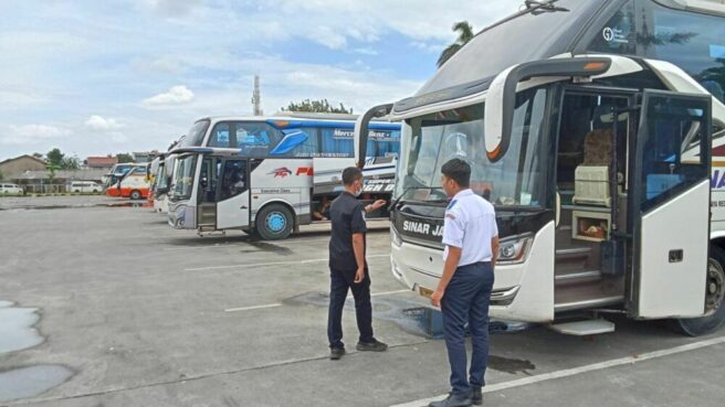 Jelang Nataru, Dishub Tangsel Sasar Pool Bus Hingga Terminal Untuk Gelar Ramp Check 1 dishub tangsel