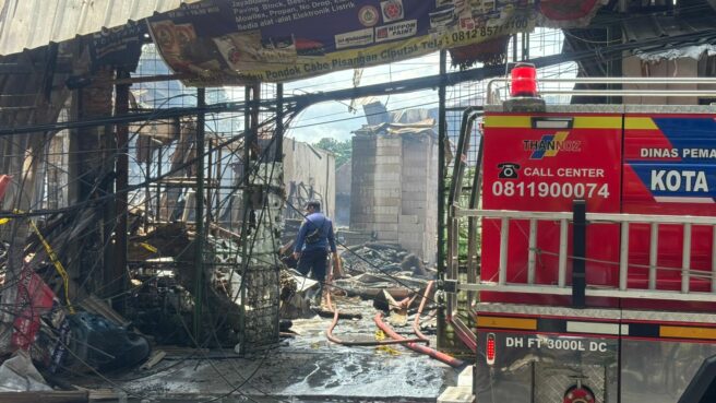 toko material dan bengkel di ciputat