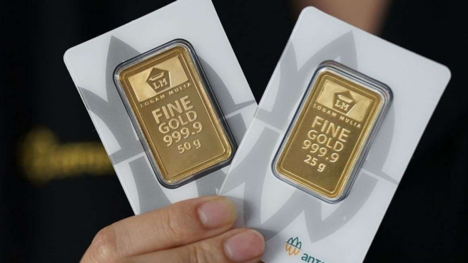 Harga Emas Antam Hari Ini Naik Rp 15.000, Simak Update Terbaru Semua Ukuran Emas 12 Desember 2025 1 harga emas antam
