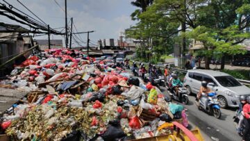 tumpukan sampah