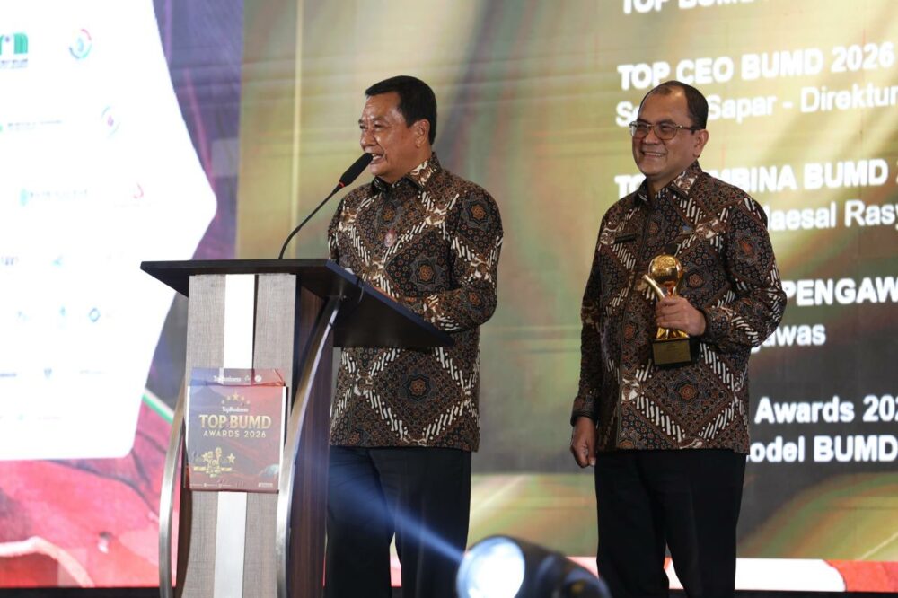 PERUMDAM TKR raih penghargaan di ajang Top BUMD AWARD 2026