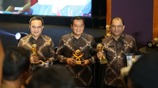 PERUMDAM TKR raih penghargaan di ajang Top BUMD AWARD 2026