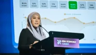 Komdigi Meutya Hafid Ungkap 52 Persen Spam Judi Online Serang Akun Influencer